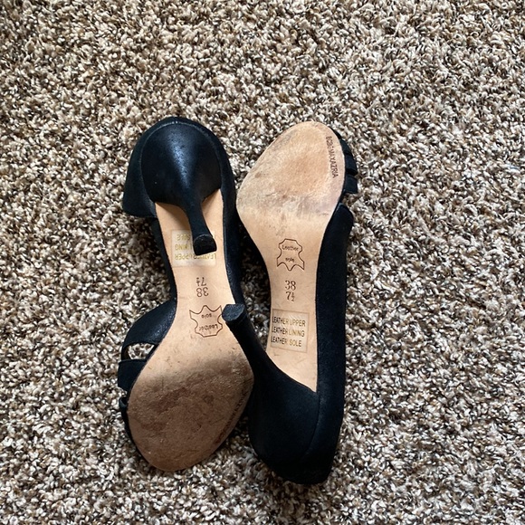 Gorgeous BCBG Black Pumps - Picture 5 of 8